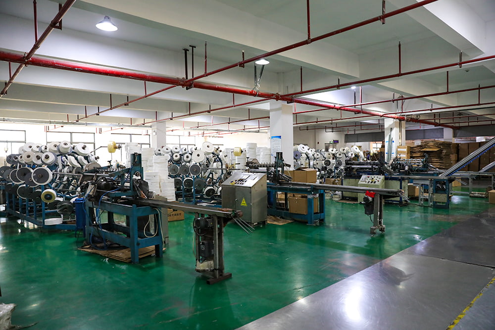 Hair sticking workshop