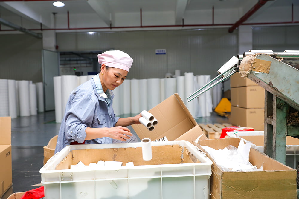 Hair sticking workshop